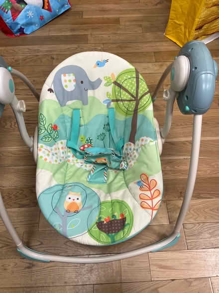 Photo of free Baby swing (Rutherglen) #1