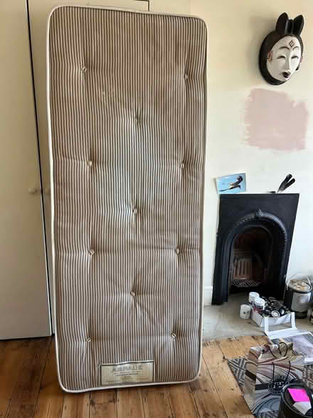 Photo of free Good quality kids mattress 76 x190cm (Steyning BN44) #3