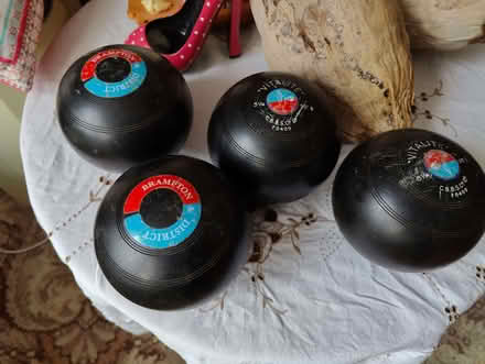 Photo of free 4 Bowls, Vitalite 51⁄4 size 6 (Poets MK40) #2