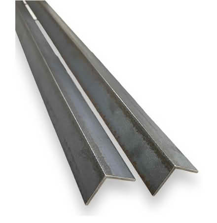Photo of Angle iron (EH19) #1