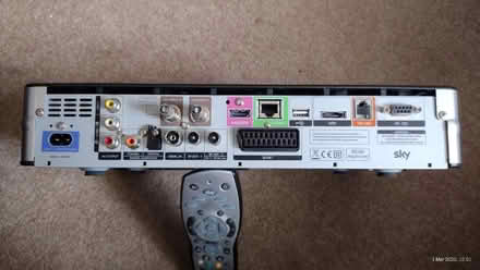 Photo of free Sky +HD box & Remote Control (Totteridge HW HP13) #3