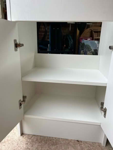 Photo of free White washbasin cabinet (Harrogate HG2) #3