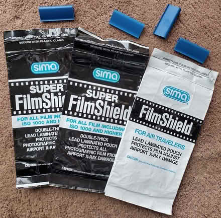 Photo of free 3 photo Film Shield lead bags (DeAnza Blvd - Stvns Crk & 280) #1