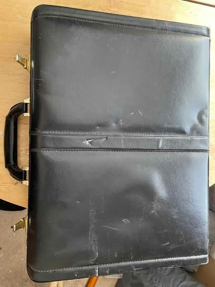 Photo of free Antler Leather/suede briefcase (Bromborough Pool CH62) #4