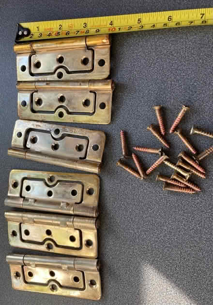Photo of free Door hinges (Wantage OX12) #1