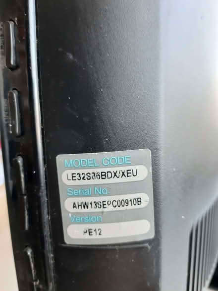 Photo of free Samsung Faulty 32" TV (Tolworth KT6) #2