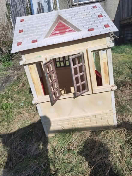 Photo of free Wendy house (Easton) #3