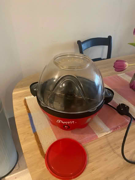 Photo of free Popcorn maker (Tivoli GL50) #4
