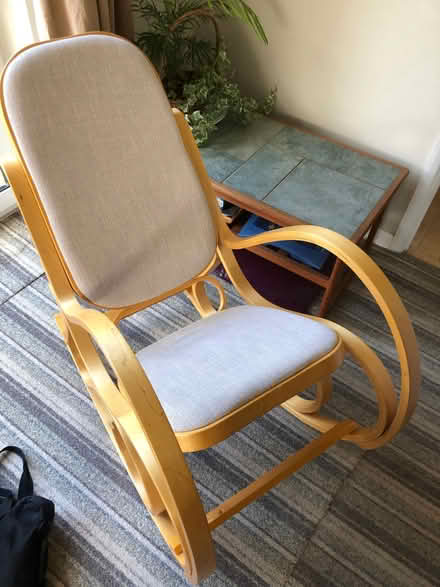 Photo of free Rocking Chair (CT10) #1