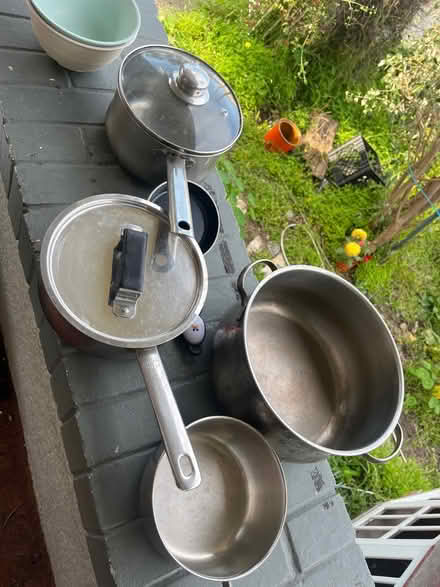 Photo of free Cooking Pots (East end Alameda) #2