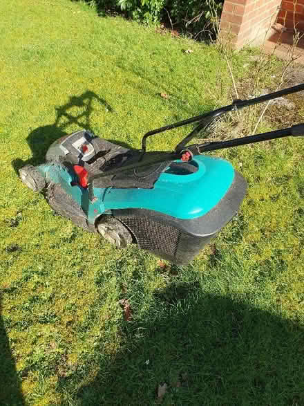 Photo of free Bosch battery mower (without battery). Not working. (Hungerford RG17) #3