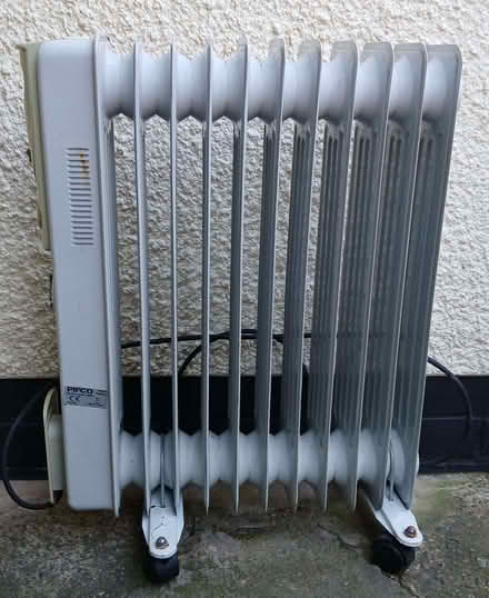 Photo of free Oil filled electric radiator (Deepfields WV4) #1