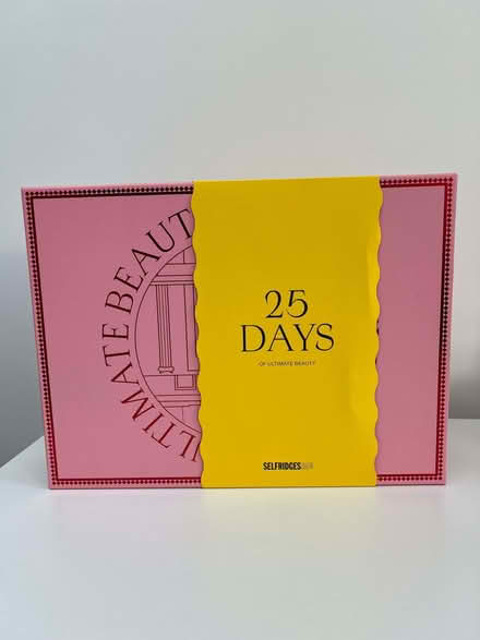 Photo of free EMPTY Selfridges beauty advent calendar (Catford South SE6) #1
