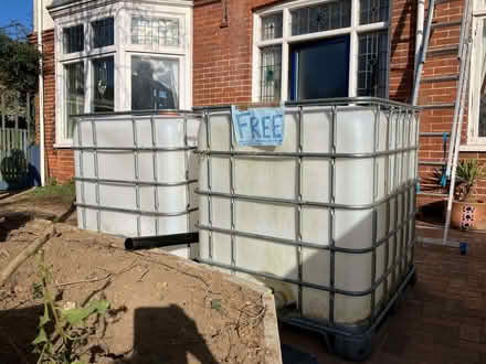 Photo of free 2x water storage cubes 1000 litres. (IP4) #1