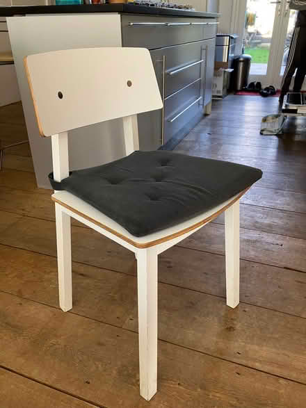 Photo of free White IKEA kitchen chairs (Brownswood Park N5) #1