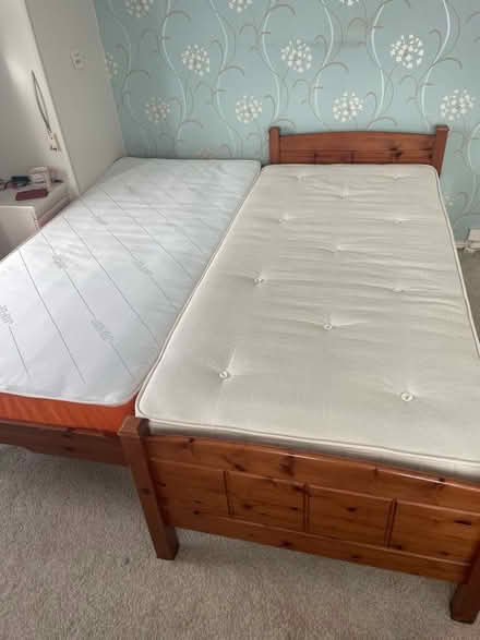 Photo of free Duo bed (Widford CM1) #1