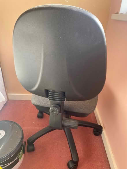 Photo of free Grey Office Chair (Lichfield WS13) #3