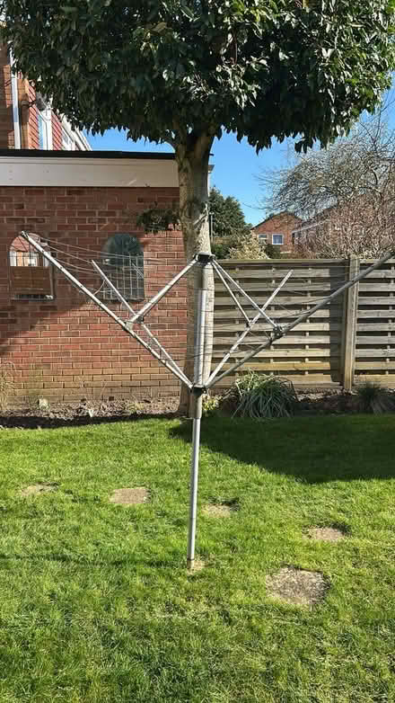 Photo of free Rotating clothes line (RG40 Keep Hatch) #1