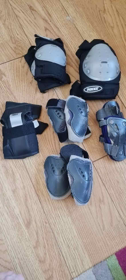 Photo of free Roller skating protective wear. Child size (Priestwood RG42) #1