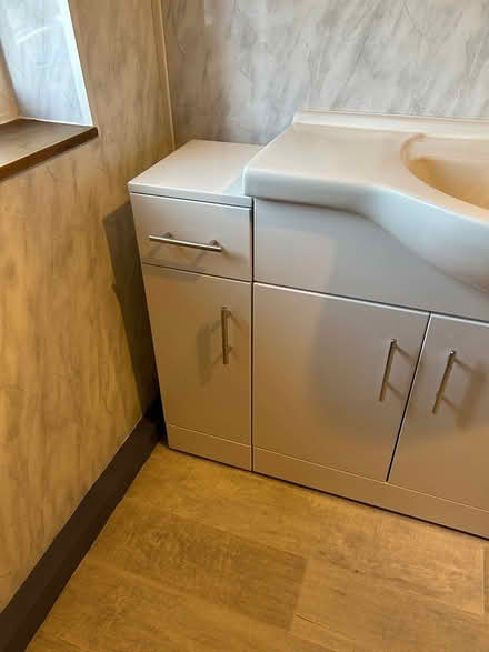 Photo of free Bathroom Vanity Unit (NG229AD) #3