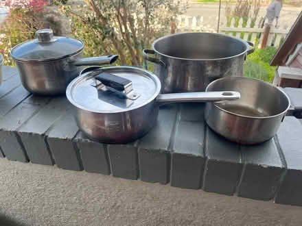 Photo of free Cooking Pots (East end Alameda) #1
