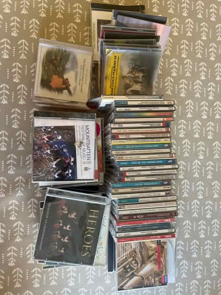 Photo of free Collection of CDs (Witney OX28) #1