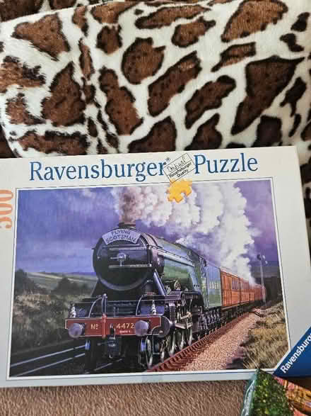 Photo of free 4 x 500 piece jigsaws (Harbury CV33) #2