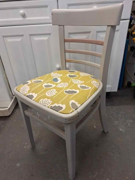Photo of free Bentwood chair for upcycling? (Oakley HP18) #1