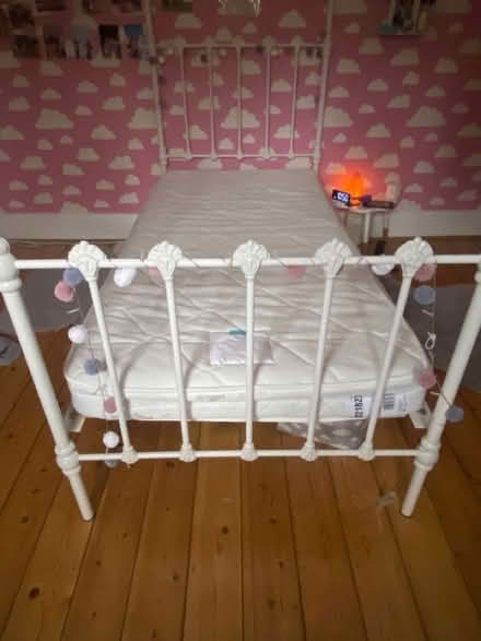 Photo of free Cast iron 4 poster single bed (Denny Bottom TN4) #2