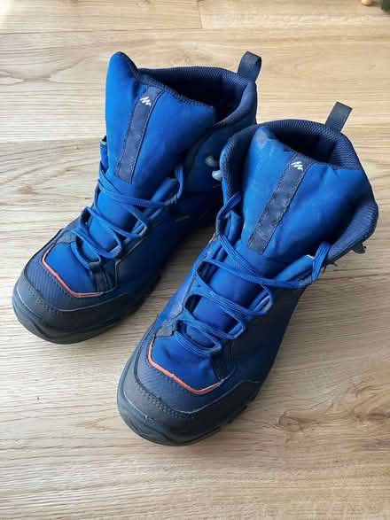 Photo of free Kids hiking boots (Wandsworth SW18) #3