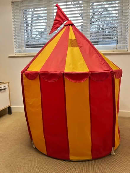 Photo of free IKEA kids circus tent (Camden Town NW1) #2