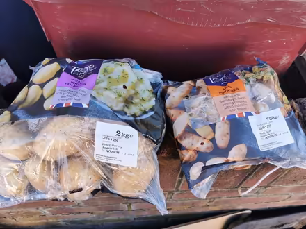 Photo of free Potatoes ready for planting (RG4 Caversham) #1