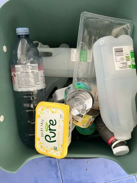 Photo of free 40L recycling bin from Lakeland (Waddon) #3