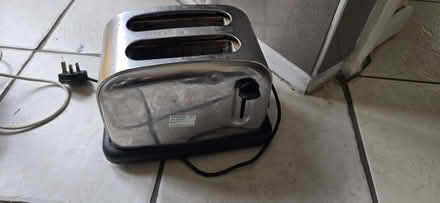 Photo of free 100% working toaster (Hoole CH2) #1