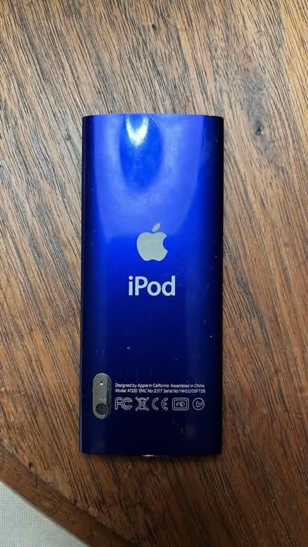 Photo of free Apple iPod Nano (Newton) #2