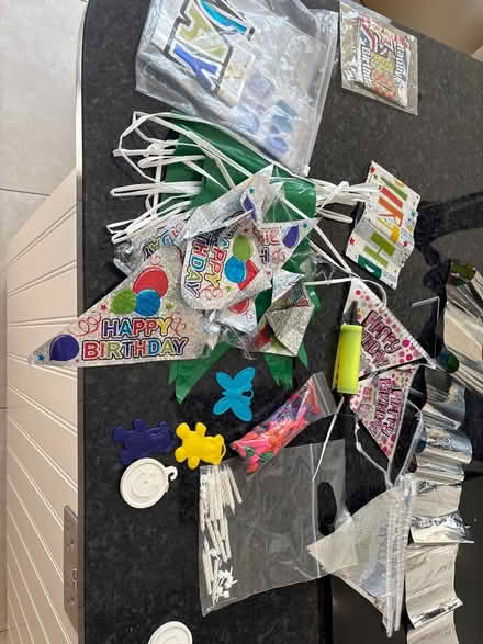 Photo of free Birthday streamers / balloons etc (Southfields SW19) #1