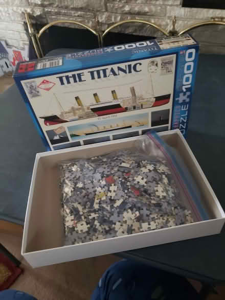 Photo of free titanic puzzle, fun for the family (Oak Park) #3