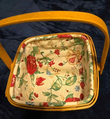 Photo of free handle Longaberger basket (off Fisher Blvd) #2