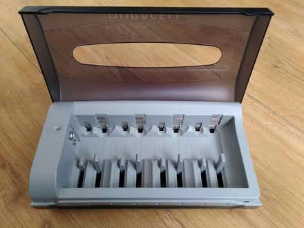 Photo of free NiMH Battery Charger (South Croydon CR2) #2