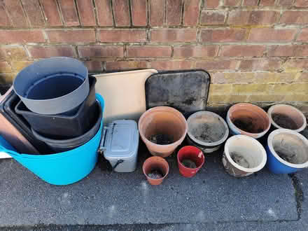Photo of free Plant pots and containers (RG4 Caversham) #1