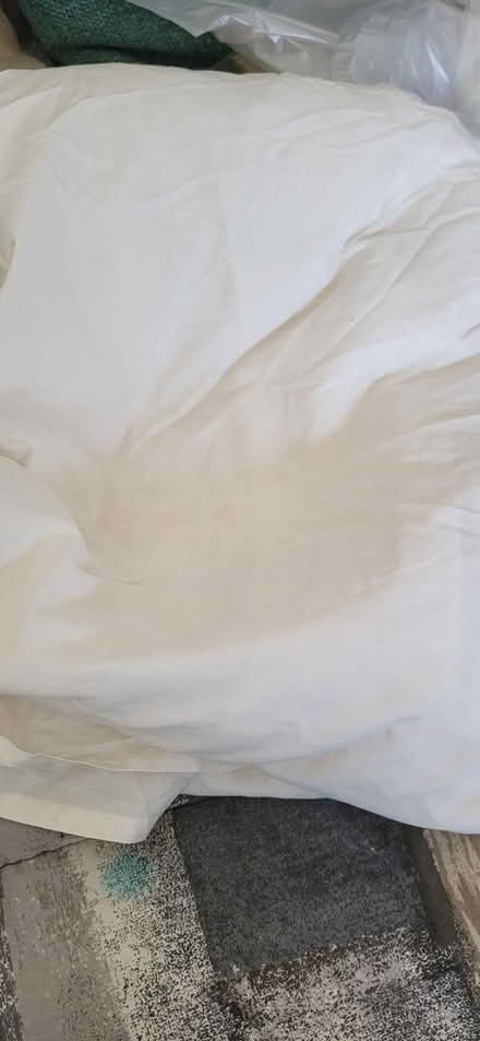 Photo of free Ivory double bed valance sheet (Warlingham CR6) #1