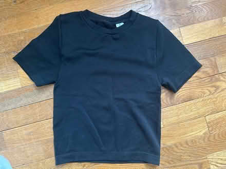 Photo of free Women’s fitted cropped tee S (Clinton Hill, Brooklyn) #1