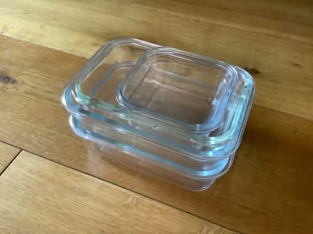 Photo of free Glass casserole/storage dishes (Southwark SE1) #1