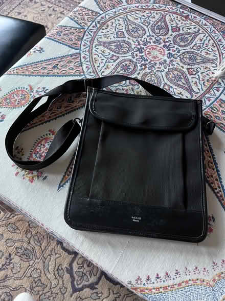 Photo of free Black bag with shoulder strap (Norham Manor OX2) #3
