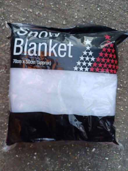 Photo of free White "snow blanket". (Chichester PO19) #1