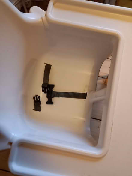 Photo of free baby chair (Haymarket EH11) #3