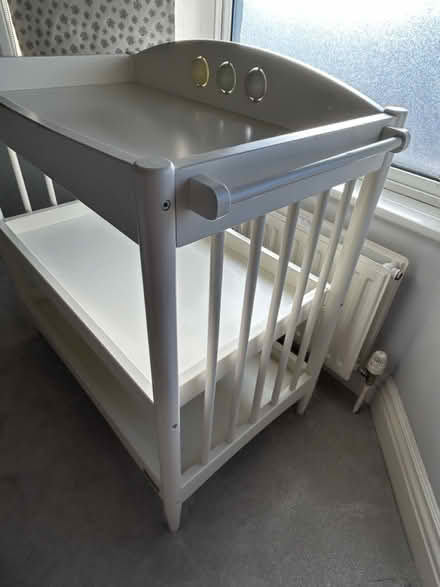 Photo of free Mamas & Papas Changing Table (Epsom) #4