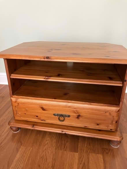 Photo of free Small TV table (Long Eaton) #3