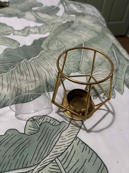 Photo of free IKEA gold tea light holder (Carshalton SM5) #3