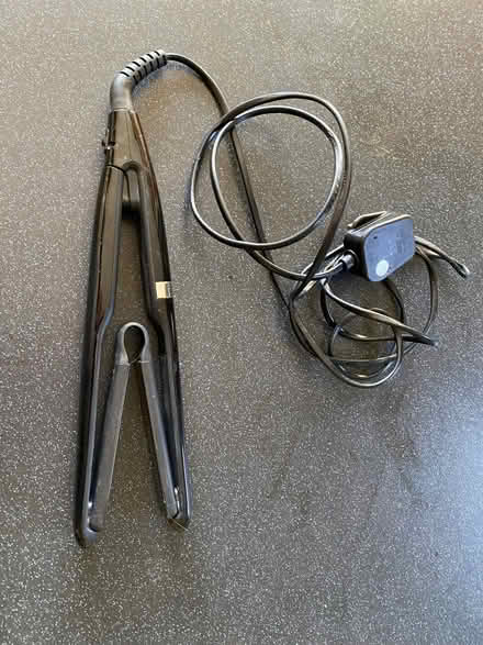 Photo of free Hair cutlers (Caversham Heights RG4) #1